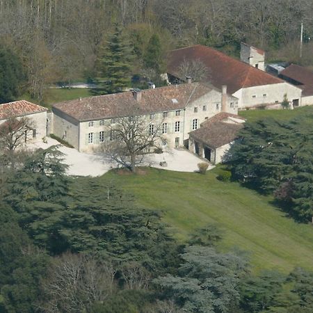 Bed and Breakfast Domaine De Lamassas Hautefage-la-Tour Exteriér fotografie